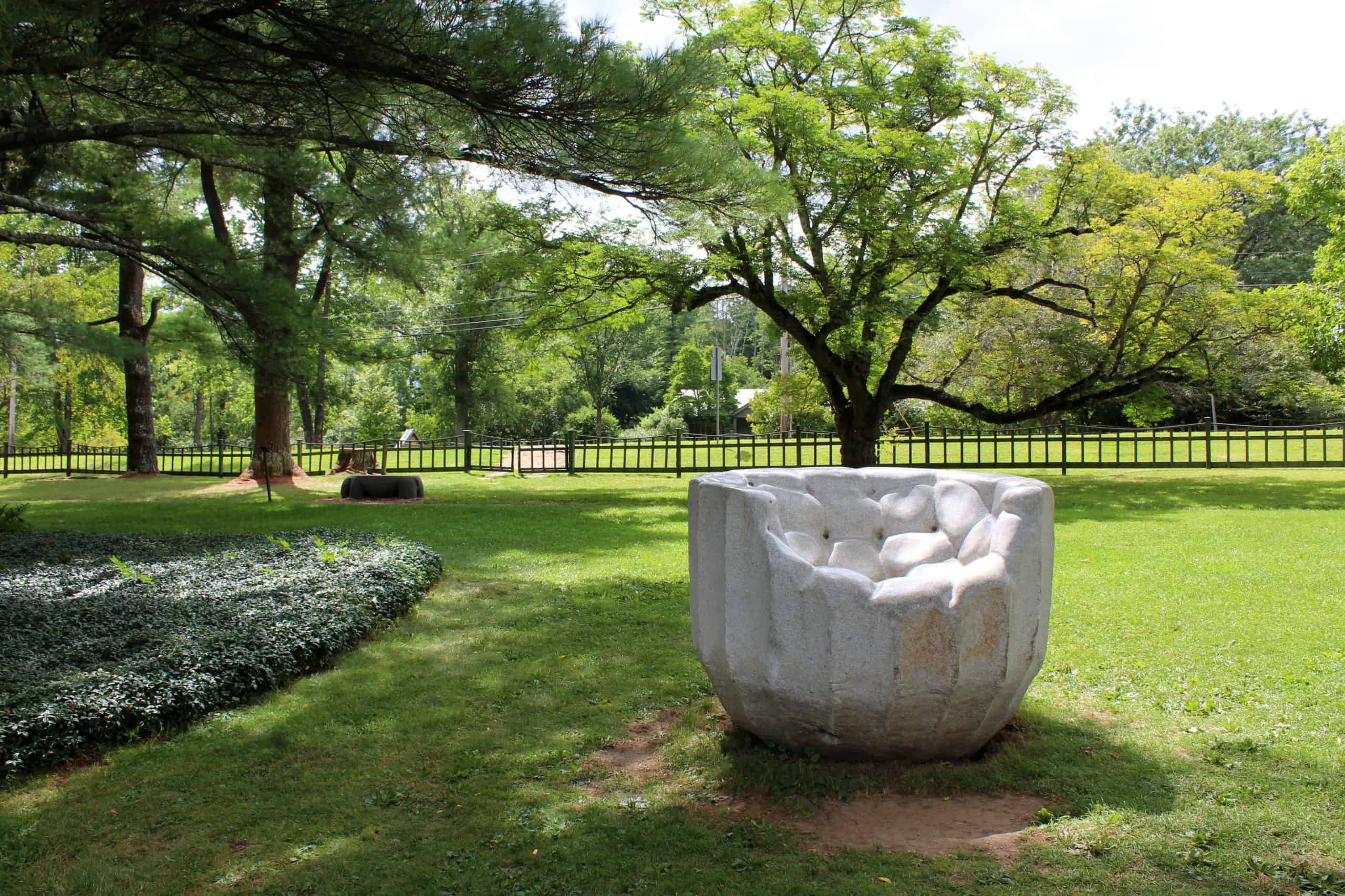 7 Fantastic Things To Do in Lenox MA (+ Where To Stay in Lenox MA)